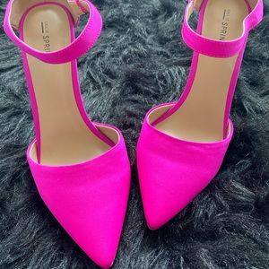 Neon pink